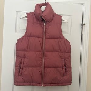 Old Navy Puffer Vest